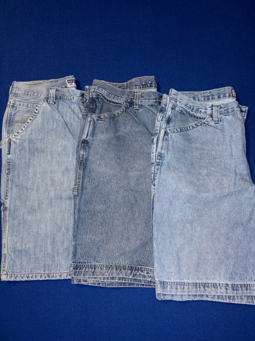 Men's denim carpenter-style shorts by Old Navy. Sz. 36 waist.